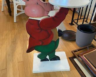 Piggy "Butler"