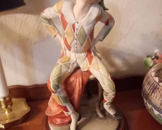 Giuseppe Armani Capodimonte Harlequin Jester Statue 