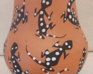 Native American Acoma Vase Signed KUUTIMAITSA