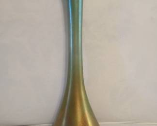 Louis Comfort Tiffany Favrill . https://www.toomeyco.com/auctions/2024/07/art-nouveau-art-deco-glass-lighting/126