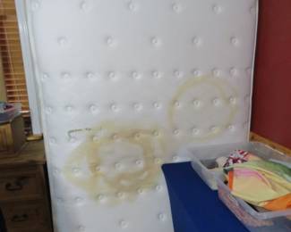 Queen Mattress, Stain Caused by foam Rubber on top
