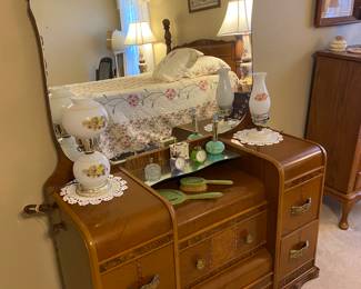 Dressing table or vanity 