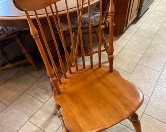 Windsor chair 