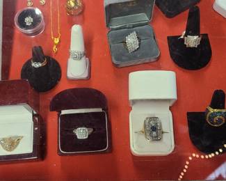 Assorted Gold jewelry 