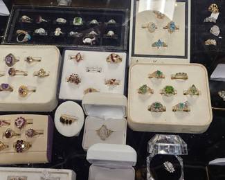 Assorted Gold jewelry 