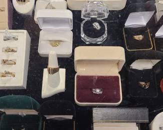 Assorted Gold jewelry 