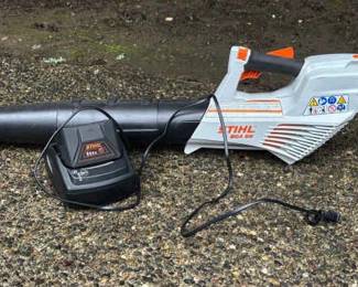Stihl BGA 56 Battery Handheld Leaf Blower