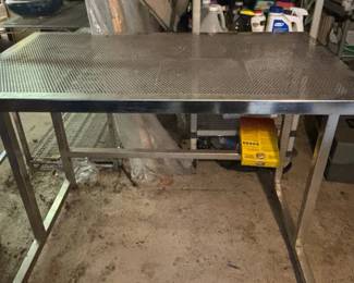 Stainless Steel 3 Ft Tall WorkbenchCraftingComputer Table