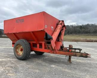 KILLBROS 800 GRAIN CART