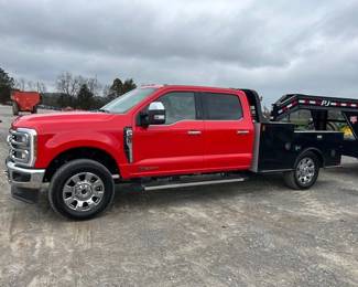 2024 FORD F350 4X4 TRUCK