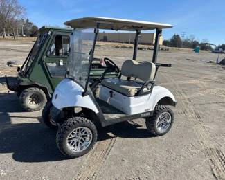 GOLF CART
