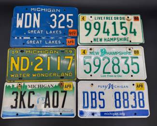 Michigan & New Hampshire License Plates - Vintage 1959 Michigan Plat