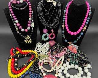 Vintage Vibrant Beaded Fashion Jewelry Necklaces