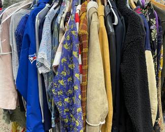 So many vintage ladies clothes!
