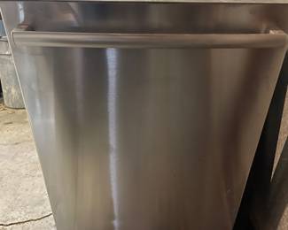 $325 -- Bosch dishwasher MFG 2016. Originally cost $1,300. Two available.