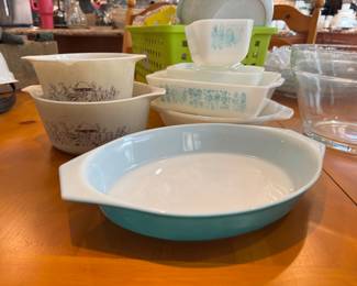 Vintage Pyrex 