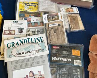 Train kits 