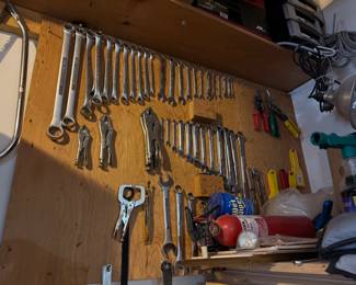 Hand tools 