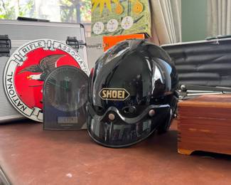 Motorcycle helmet 