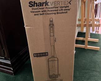 New never opened Shark Vertex vacuum 