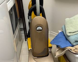 Riccar vacuum 