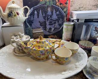 Vintage tea sets 