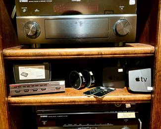 YAMAHA AVENTAGE NATURAL SOUND AV RECEIVER RX-A1000, YAMAHA NATURAL SOUND AV RECEIVER RX-A780 WITH BLU-RAY DISC PLAYER.  RETAILING FOR $1200.