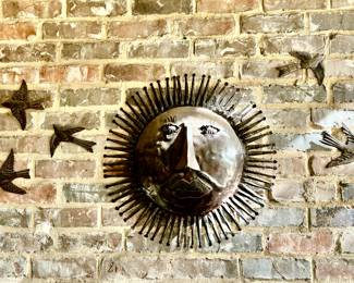 SUPER COOL SUN AND BIRDS.