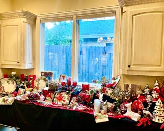 ONE OF TWO CHRISTMAS AREAS!  NAMBE, MICHEL, FITZ & FLOYD, WILLIAMS-SONOMA.