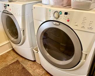 WHIRLPOOL FRONT-LOADING WASHER DRYER.