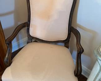 Dining "head of table" chair