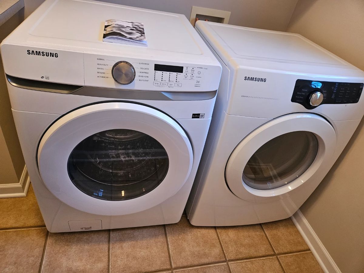  Samsung 1yr old front loader washer.  Dryer is somewhat older. 