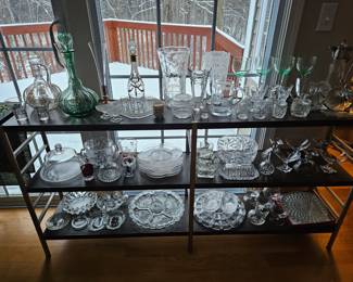 Stunning glassware for your best dinner presentations