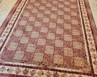 10'6" x 7'8"  (aprox) area rug good condition