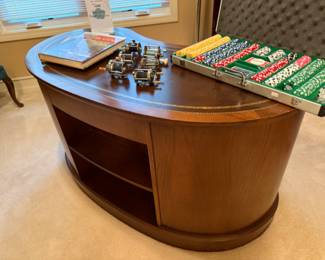 Sligh Kidney Desk, Poker Chip Set