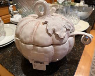 Mikasa Countryside Harvest Tureen