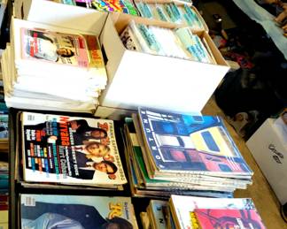 Vintage Comic Books & Magazines