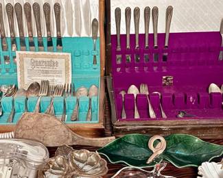 Flatware Sets