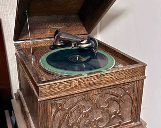 Antique Turntable in Oak Case