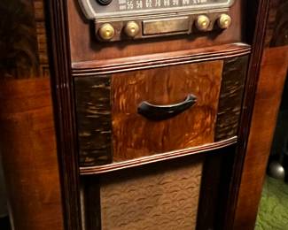 Working …Floor Cabinet RADIO