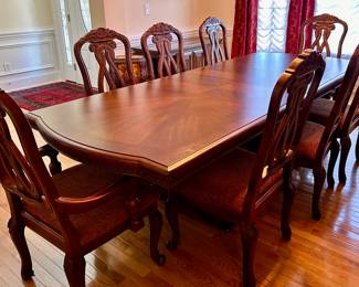 Dining Table/8 Chairs with Trestle Design Base