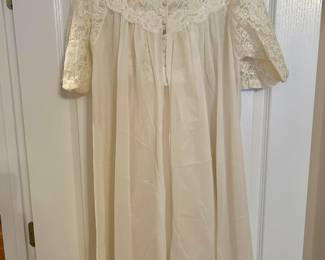 Vintage Vanity Fair Robe and Gown