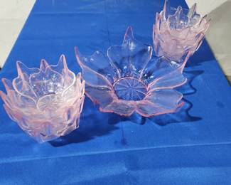 Pink Glass Salad Bowl Set