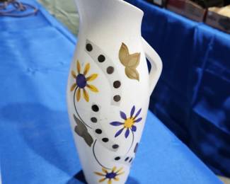 Ellgreave England Pitcher