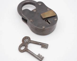 Vintage Solid Metal Padlock & Keys