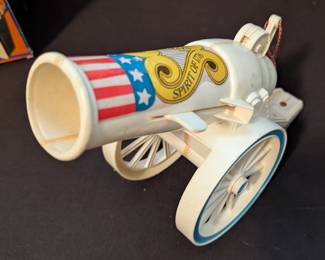 Spirit of 1776 Toy Cannon