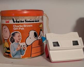 View Master Charlie Brown Gift Pack