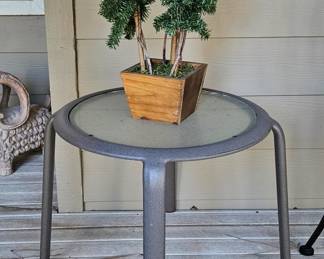 Small outdoor end table