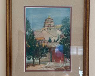 Lots of nice framed prints