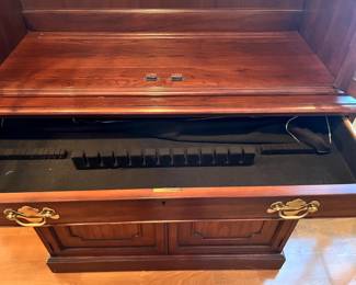 This is the silver drawer, lined in black velour cloth with spacers for your precious silverware...Henkel-Harris china hutch...gorgeous!